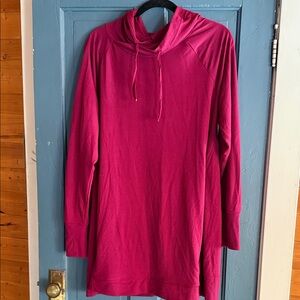 Tek Gear Maroon Hooded Tunic Top